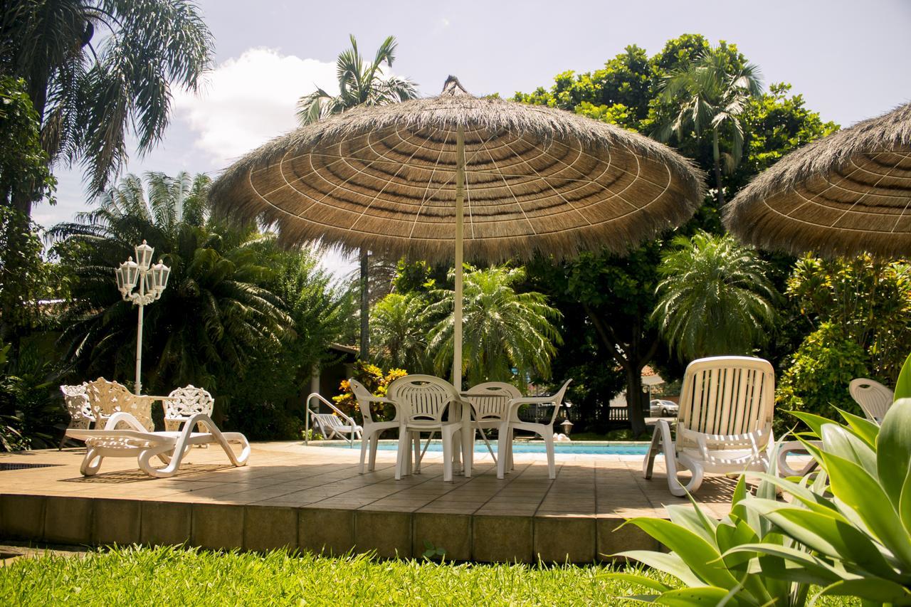 Hotel Bavaria Asuncion Buitenkant foto